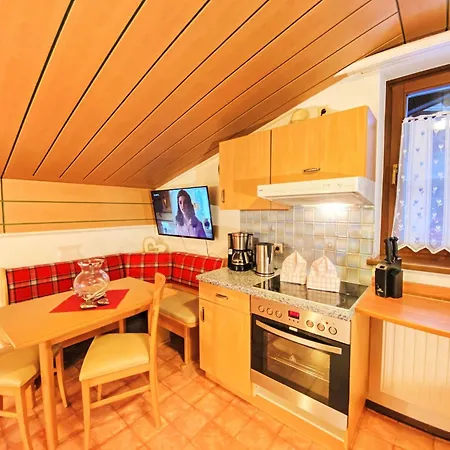 Apartman Apartment Int4 - 2 Zimmer Max- 5 Personen A3 By Interhome *